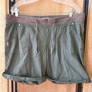 Women's Dash Olive Green Women's Shorts Size 1X